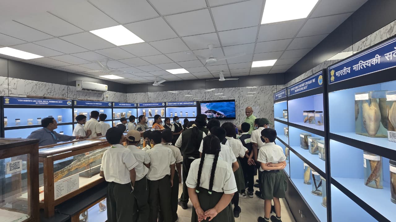 HighFields students on an educational science visit